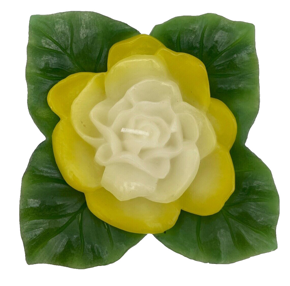 Large 6.5" Yellow and White Flower Lightly Scented Candle ONLY -NEW